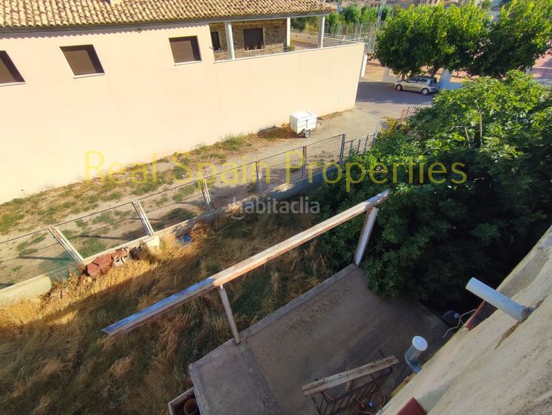 Foto 1bfaa2dc-ded3-4f63-8dda-f70331502a93. Casa adosada en María