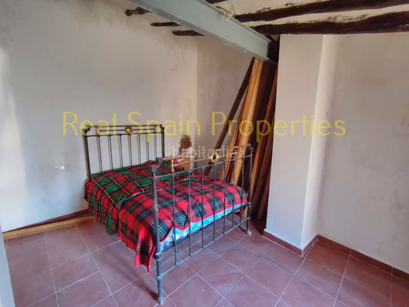 Foto 72f5bdb0-428d-4397-abaf-7e527d3c26c3. Casa adosada en María