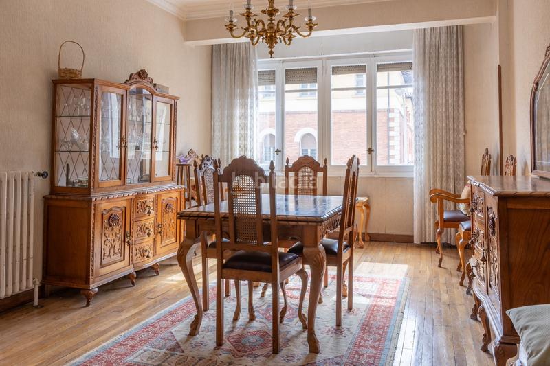 Foto 367ce8c9-81c8-46eb-b748-f05276fbfb56. Etagenwohnung mit heizung in Segundo Ensanche Pamplona / Iruña