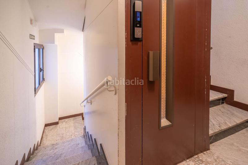 Foto 9a933a2a-7772-4e24-9d0b-ddb377e1b3d8. Etagenwohnung mit heizung in Segundo Ensanche Pamplona / Iruña
