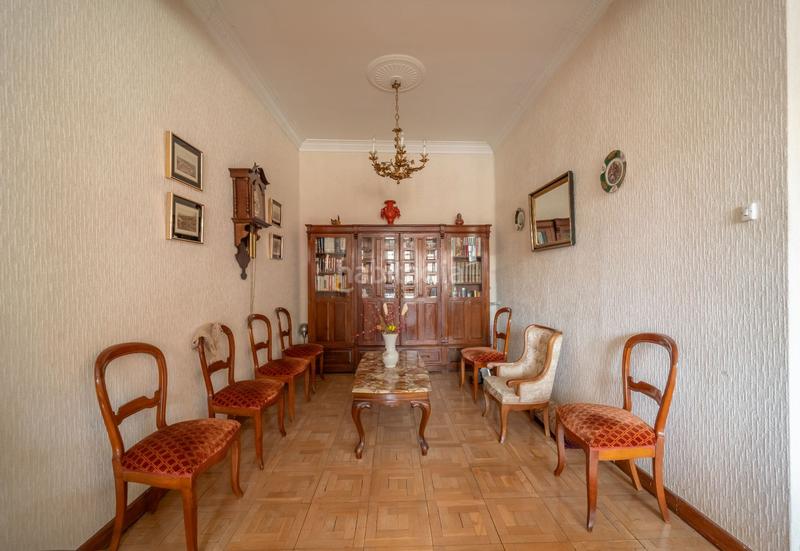 Foto b4a11f5b-7016-41be-bedf-742e9c428279. Etagenwohnung mit heizung in Segundo Ensanche Pamplona / Iruña