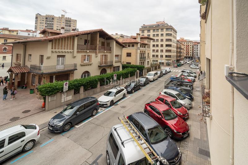 Foto dbd78918-84b7-461d-ab42-22d34613ceb1. Etagenwohnung mit heizung in Segundo Ensanche Pamplona / Iruña