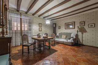Masia  Rodrigo ximenez de rada. Casa de pueblo, oportunidad única en el corazón de puente la rei
