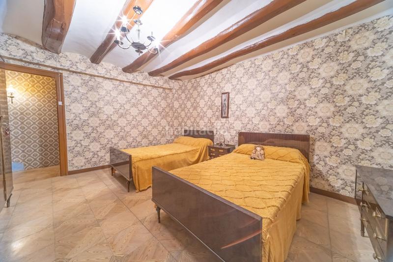 Foto d8b57826-819c-4958-8782-e5c399193180. Masía casa en calle mayor, lorca en Yerri