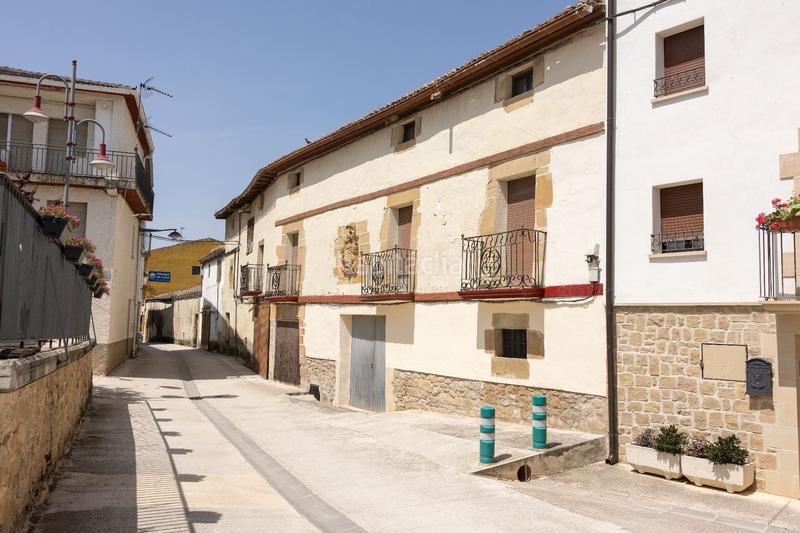 Foto fd1a2a3c-9a5d-418d-8e97-9b383565ddca. Masía casa en calle mayor, lorca en Yerri