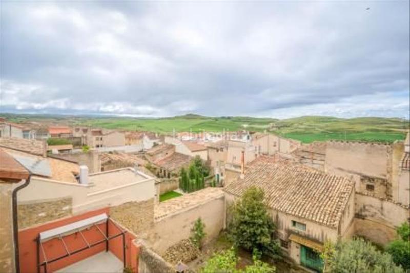Foto d4b4c8de-7fc9-4ee1-9f68-8b21b84ee34f. Maison jumelée dans Mendigorria