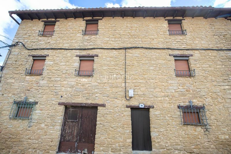 Foto e6748511-d979-47a6-bfe5-8ba20090c9c9. Masía casa de pueblo , calle san isidro , ujué en Ujué / Uxue