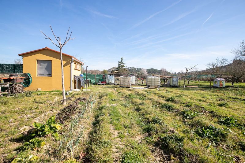 Foto 83054e56-9c73-4688-8f08-ffcecbc52526. Finca rústica a Mendigorria