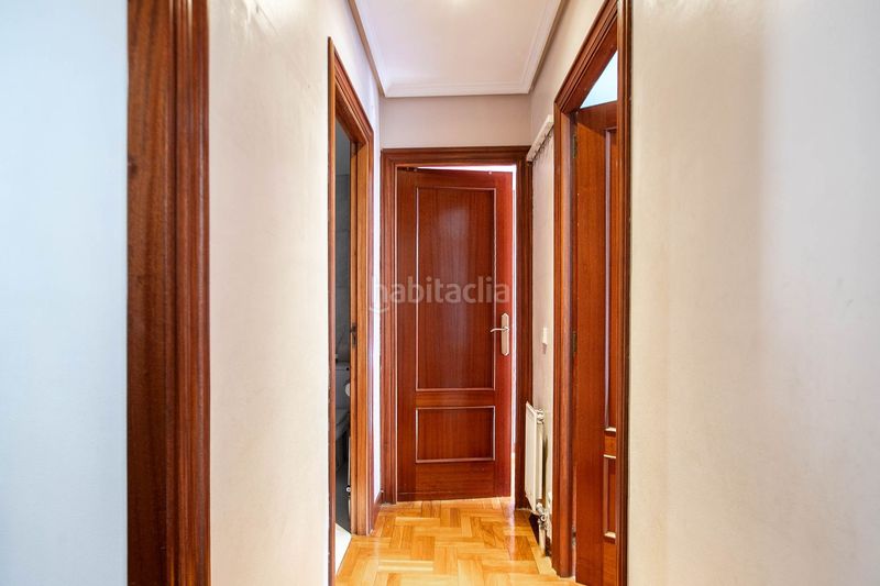 Foto 4dfc096b-4a31-4b98-8fcd-8c6e94ae3745. Flat with heating in Barañáin / Barañain