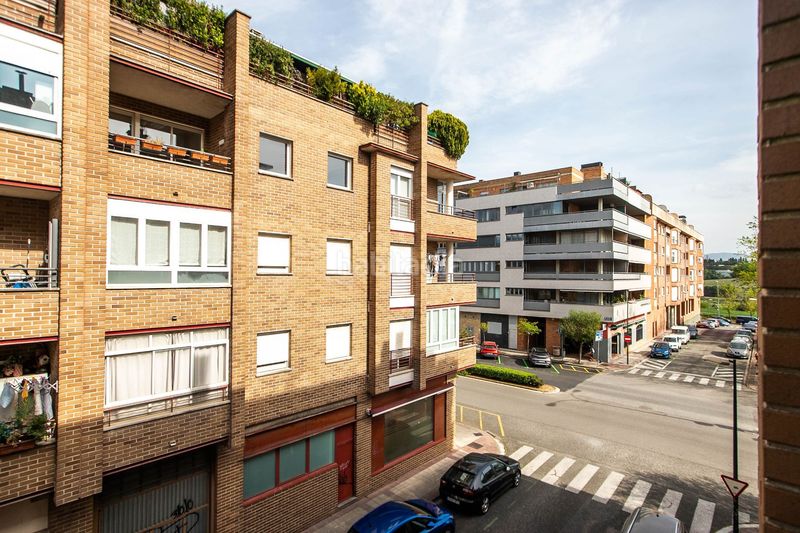 Foto 2c284369-23ca-4136-8228-649b071decdb. Pis amb calefacció a Barañáin / Barañain