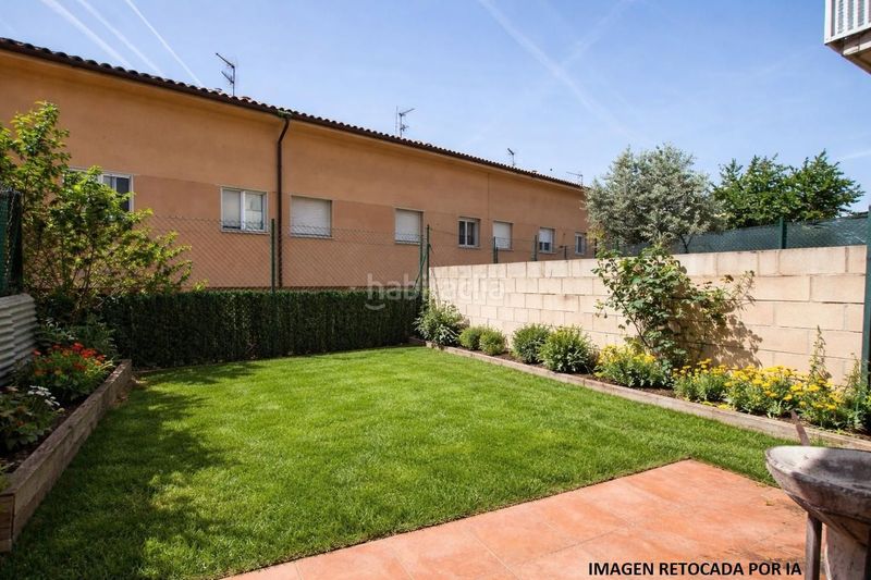 Foto dbdcdc9a-82c3-4358-b3d2-9884d005dee9. Casa adossada amb calefacció a Mendigorria