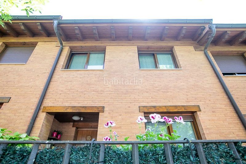 Foto 4b94d63e-037f-4907-bbcf-0c8d55ba6589. Casa adossada amb calefacció a Irurtzun