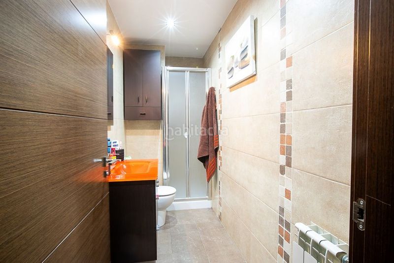 Foto d370ddfb-e60b-41ce-ae85-fdf4c170663c. Casa adossada amb calefacció a Irurtzun