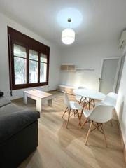 Miete Etagenwohnung  Carrer de roger de flor. Piso en alquiler temporal en carrer roger de flor