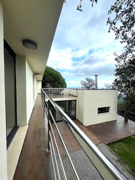 Foto 1d5a4e03-4cbd-457d-ab37-f3551635d3ba. Casa amb xemeneia calefacció aparcament a Palafolls