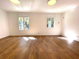 Pis  Carrer del rosselló. Recién reformado 85m2 con 3 dormitorios y 2 baños
