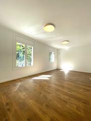 Appartement  Carrer del rosselló. Recién reformado 85m2 con 3 dormitorios y 2 baños