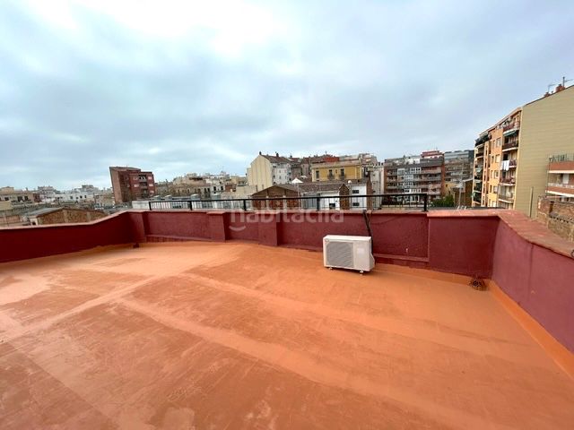 Foto 4fb092a1-3d81-4010-9d56-4f3aacd87ca8. Pis amb calefacció a Poblenou Barcelona