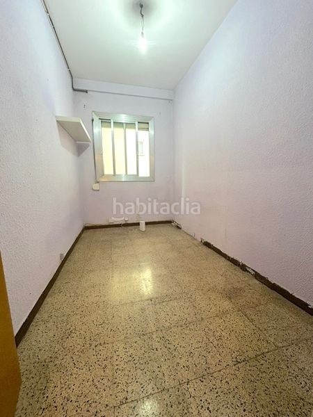 Foto e8d4bb6d-5809-4e8a-8677-ad707fd9b9d3. Pis a Sants-Badal Barcelona