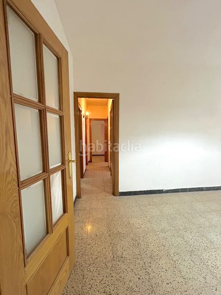 Foto ee349450-ffc0-4621-8d48-e36ae07882e7. Pis a Sants-Badal Barcelona