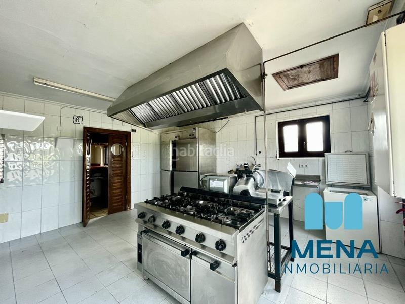 Foto 1bf1d4d3-80c8-44eb-a033-756fc47827c2. Chalet mit parking in Maoño - Azoños Santa Cruz de Bezana