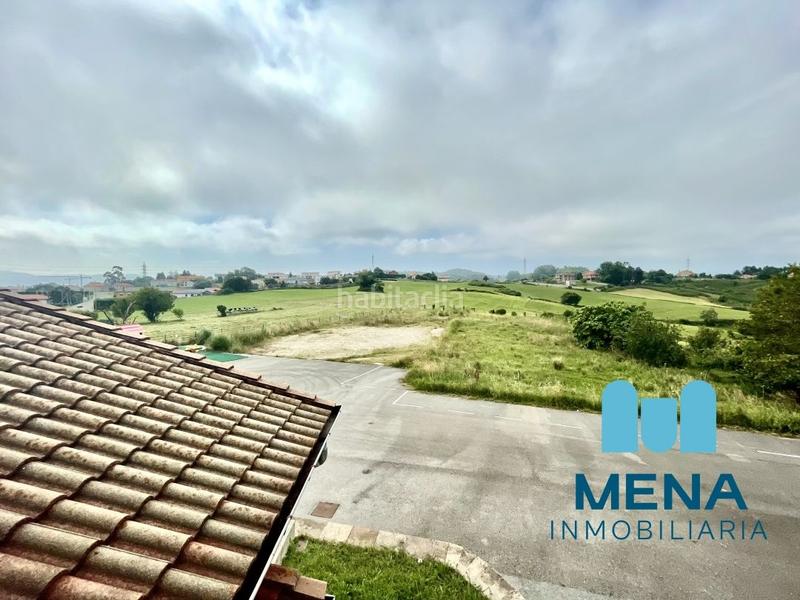 Foto 7caf7fd5-506a-452e-aa7b-c56e5f5275d8. Chalet mit parking in Maoño - Azoños Santa Cruz de Bezana