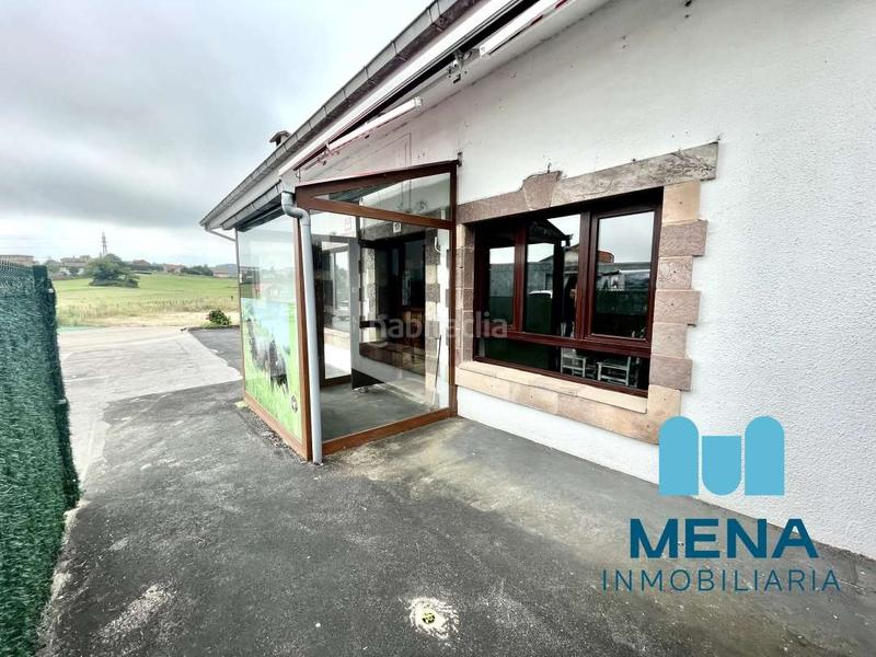 Foto 87ed6b3f-1072-43bc-940f-41f1d082fa5c. Chalet mit parking in Maoño - Azoños Santa Cruz de Bezana