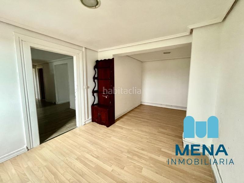 Foto 9ab0ba13-a61a-40d4-a460-c78775b3db3d. Chalet mit parking in Maoño - Azoños Santa Cruz de Bezana