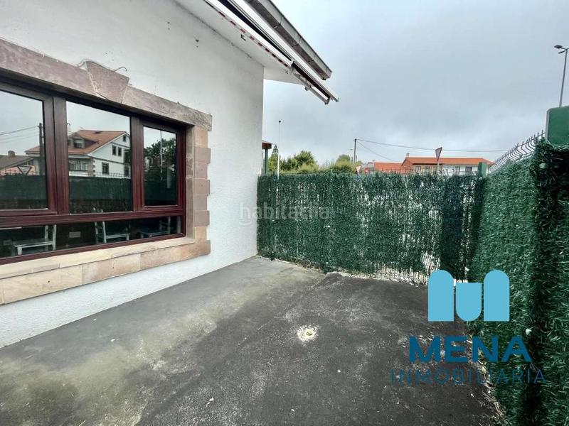 Foto f13e01ff-c6de-4964-8a69-3fab790afdc9. Chalet mit parking in Maoño - Azoños Santa Cruz de Bezana