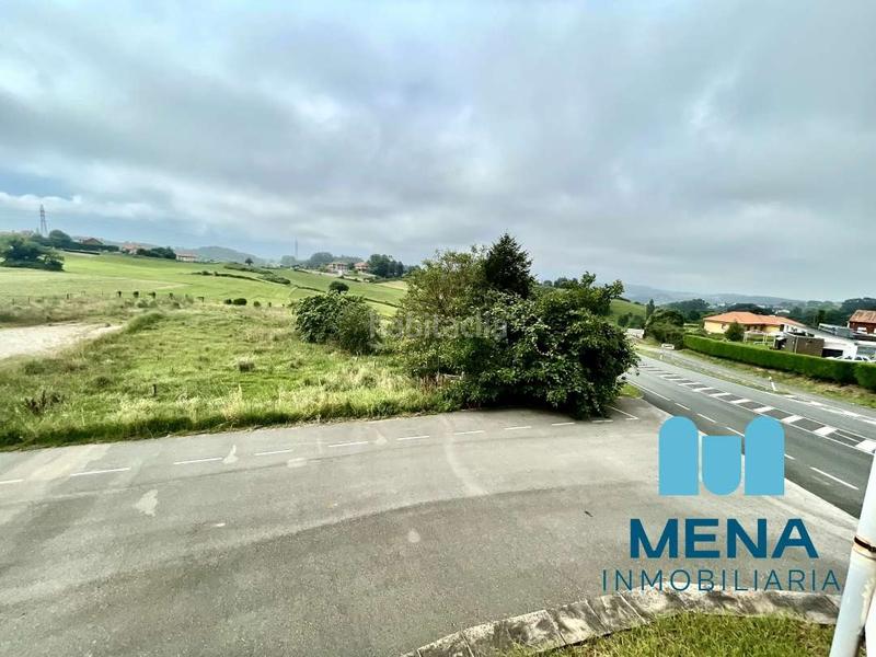 Foto f774792d-ea64-4c73-9dad-2fd55c660ee1. Chalet mit parking in Maoño - Azoños Santa Cruz de Bezana