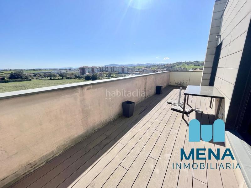 Foto 8466cc60-5032-4314-a7b6-4731e13b7d42. Dúplex espectacular dúplex con terraza en Bezana - Prezanes Santa Cruz de Bezana
