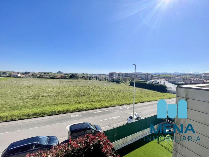 Foto a7ce7d71-10f9-4b81-ab6b-4eda35f4ce9e. Dúplex espectacular dúplex con terraza en Bezana - Prezanes Santa Cruz de Bezana