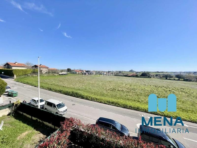 Foto aa620003-ec5c-499e-9ad2-41a8dba9b83d. Dúplex espectacular dúplex con terraza en Bezana - Prezanes Santa Cruz de Bezana