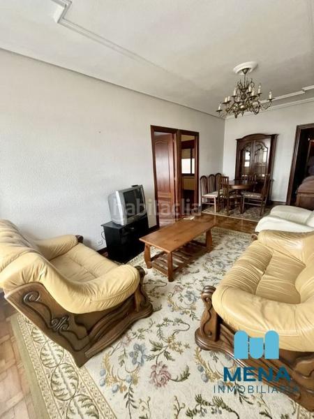 Foto e0a28eb9-149f-4ac3-b0ab-389eb3dab6fa. Piso amplio piso en Inmobiliaria - Barreda Torrelavega