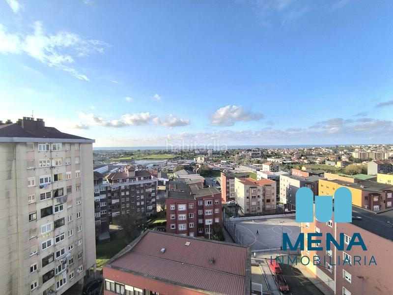 Foto 14117235-f08f-42dc-8a33-a17a56b77c62. Piso vivienda con vistas inmejorables en Los Castros Santander