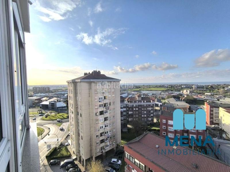 Foto ec444a60-0735-4aa7-b46b-503915511f09. Piso vivienda con vistas inmejorables en Los Castros Santander