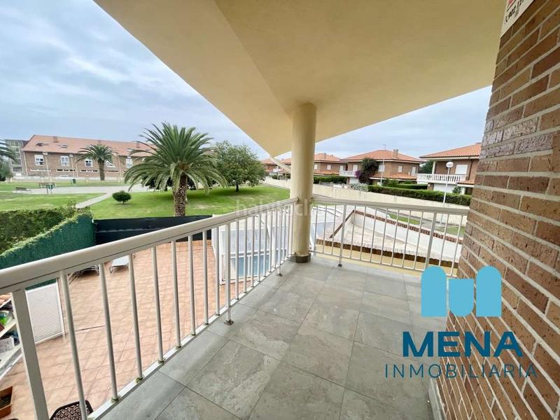 Foto c83fafac-fd46-4f3d-ba2b-64ec28024c84. Chalet espectacular chalet en soto de la marina en Santa Cruz de Bezana