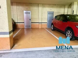 Location Parking voiture à Bezana - Prezanes. Plaza de garaje con trastero