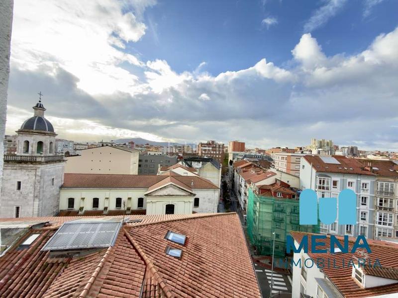 Foto c610a1c8-c799-4fd3-a01d-cc4e6808e08a. Àtic amb calefacció a Centro - Ayuntamiento Santander