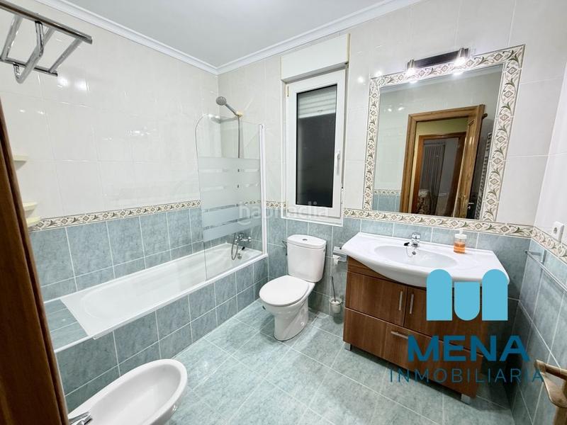 Foto 93f1a2b4-cd55-4f48-b916-2713b692674e. Casa adossada amb aparcament a Oruña Piélagos