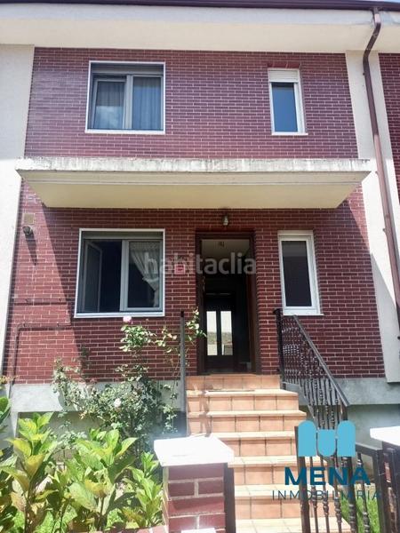 Foto d5bd53fe-88b9-4594-9c8a-058a1dcac9c7. Casa adossada amb aparcament a Oruña Piélagos