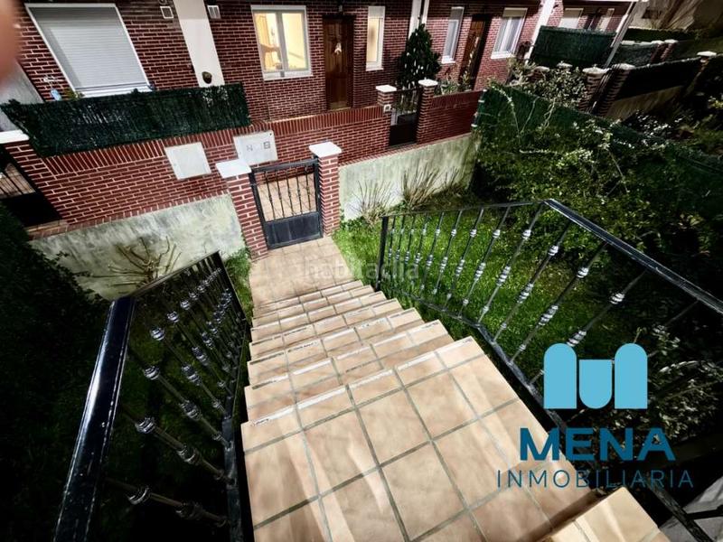 Foto f727b810-7de9-4ddc-9fc1-b47ad842dae2. Casa adossada amb aparcament a Oruña Piélagos