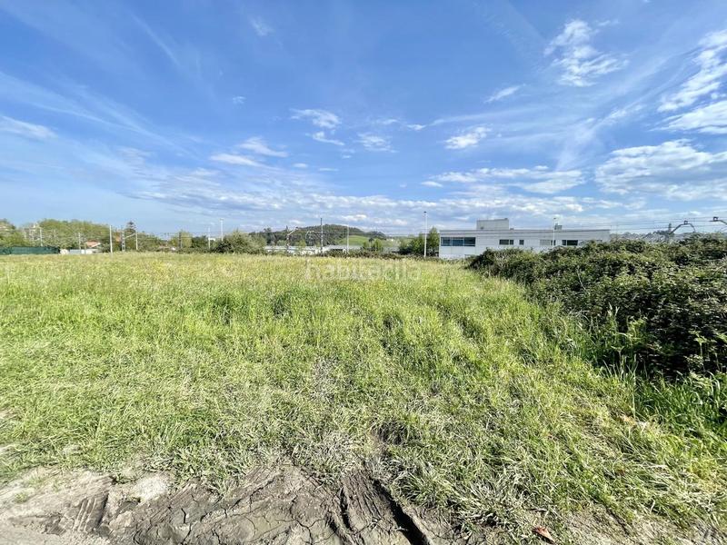 Foto fefd2f6e-e8ec-4f8f-a7d2-dd3dbbbc7360. Terrain résidentiel dans Bezana - Prezanes Santa Cruz de Bezana