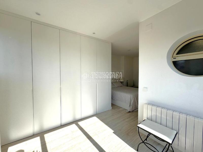 Foto 0e2a7583-bbf7-41b0-8ff4-2b90b1825b86. Piso  en venta en Montecarmelo Madrid