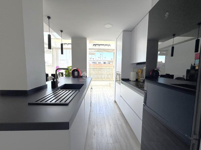 Foto eb585c0d-d6d0-4530-b855-a65b5390164f. Piso  en venta en Montecarmelo Madrid