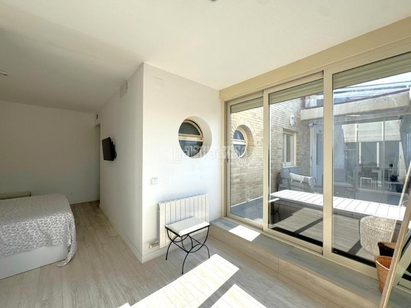 Foto feddaa17-0181-4611-8499-1d90072c282e. Piso  en venta en Montecarmelo Madrid