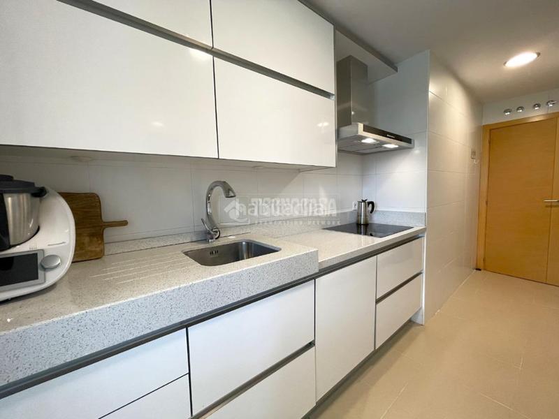 Foto 61f6a028-3f4a-4178-a1f6-05defa4301c2. Piso  en venta en Montecarmelo Madrid