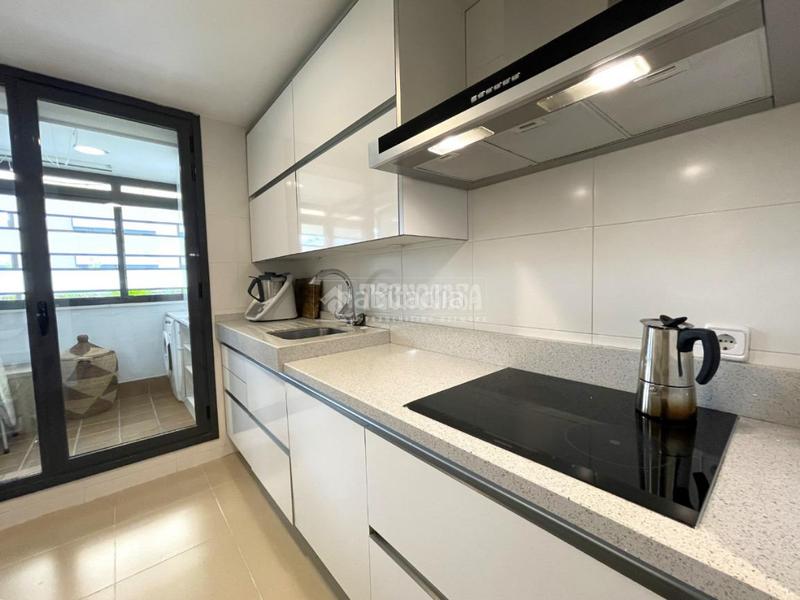 Foto 95167976-476d-4319-9143-dcd83d434ff6. Piso  en venta en Montecarmelo Madrid
