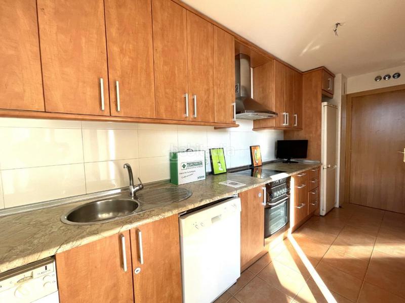 Foto d22d00f6-dd64-4652-9d34-bab7aef8f9da. Piso  en venta en Montecarmelo Madrid