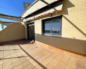 Attique à Montecarmelo. Ático en venta en madrid